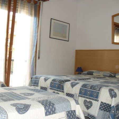 Al Caminetto Hotel Aosta Bagian luar foto