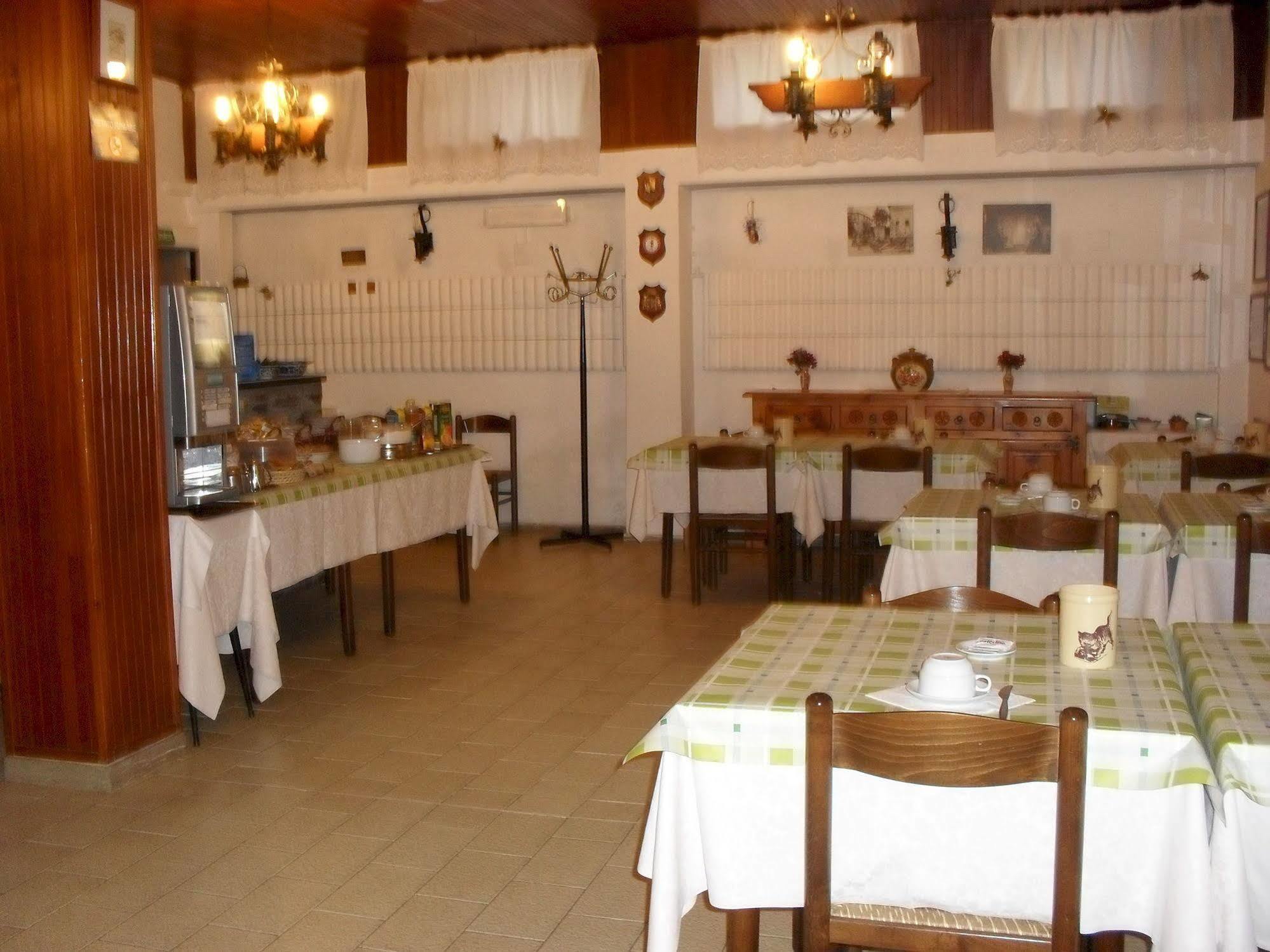 Al Caminetto Hotel Aosta Bagian luar foto