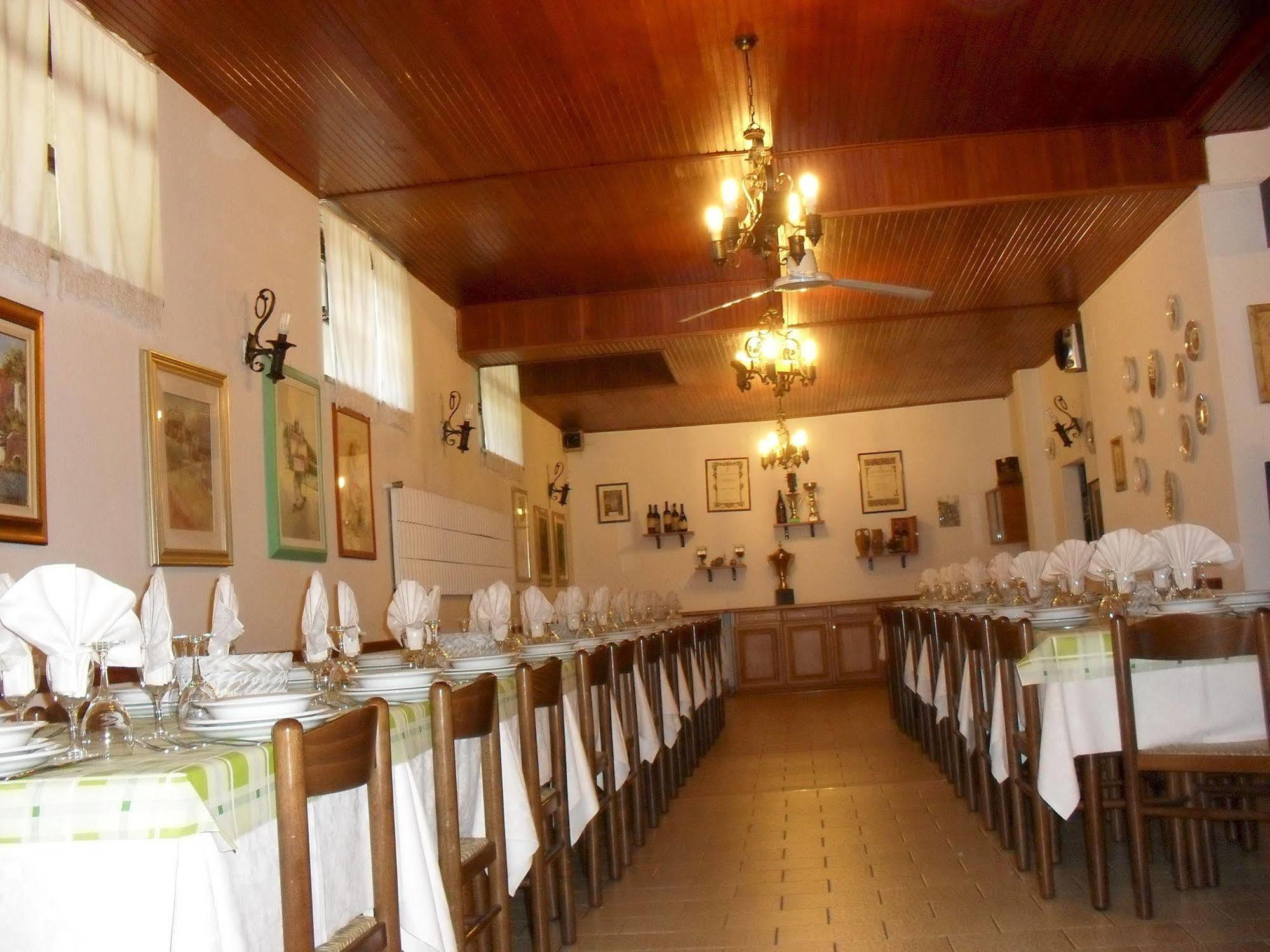 Al Caminetto Hotel Aosta Bagian luar foto
